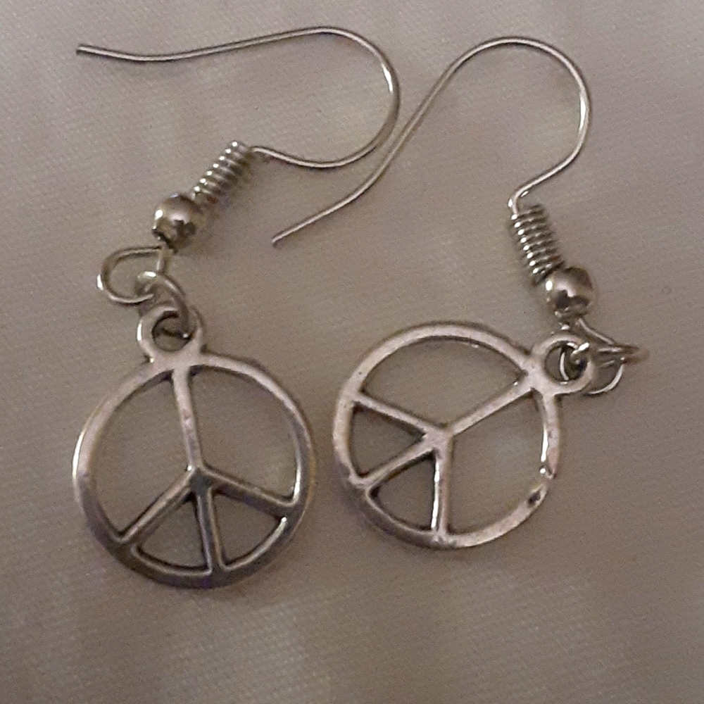 Peace sign earrings not stamped